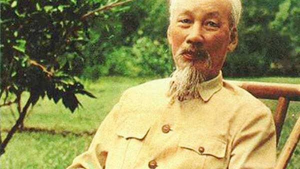 Nhiệt liệt chào mừng 135 năm Ngày sinh Chủ tịch Hồ Chí Minh vĩ đại (19/5/1890 - 19/5/2025)!